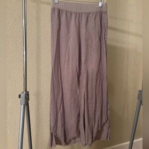 XCVI Gray Casual Pants